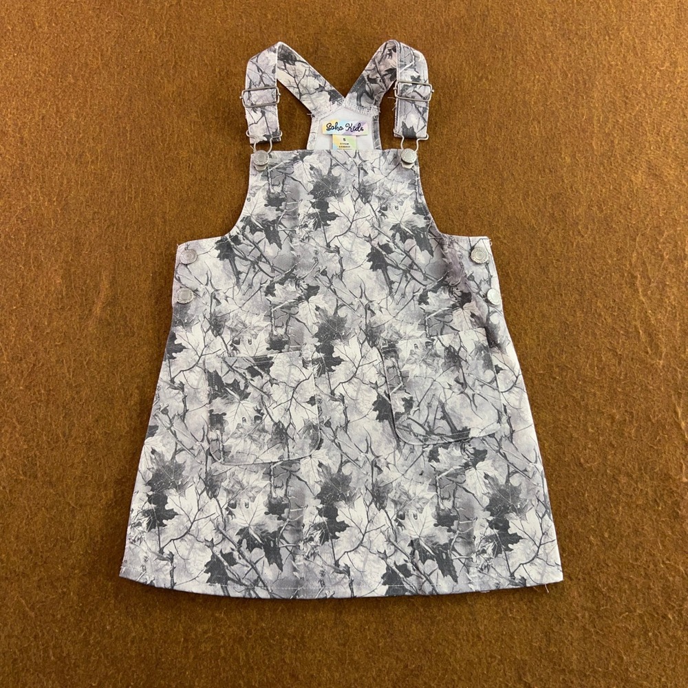 Soho Kids Girls 5 Grey Leaf Camo Print Overall Jumper Dress New